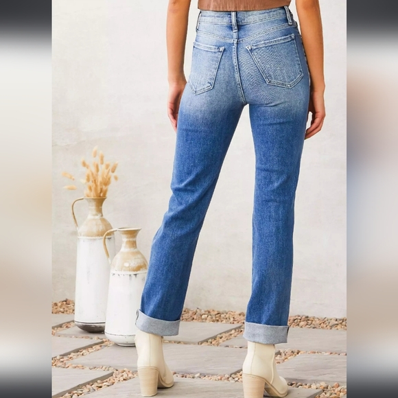 Willow & Root The Mom Fit Distressed High-Rise Jeans - Picture 3 of 15